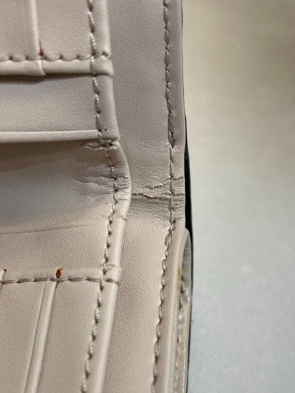 Kate Spade Wellesley Cara zip around & snap Wallet Two-Tone Black and Cream - Picture 15 of 16